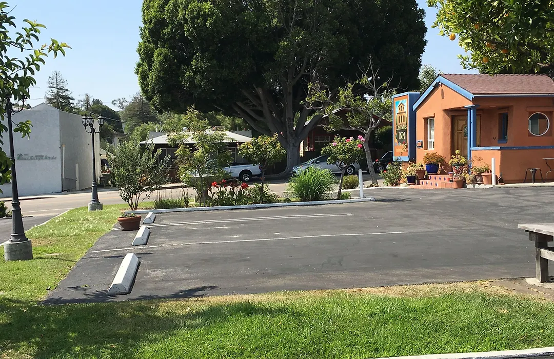 Los Padres Inn-1