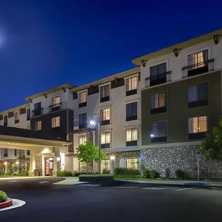 Hampton Inn & Suites San Luis Obispo-3