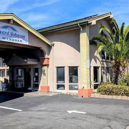 Olive Tree Inn & Suites, A Howard Johnson By Wyndham-3