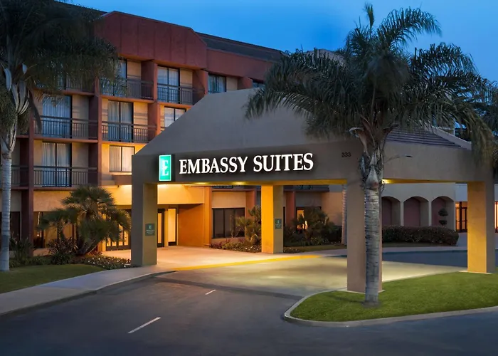 San Luis Obispo HotelsEmbassy Suites